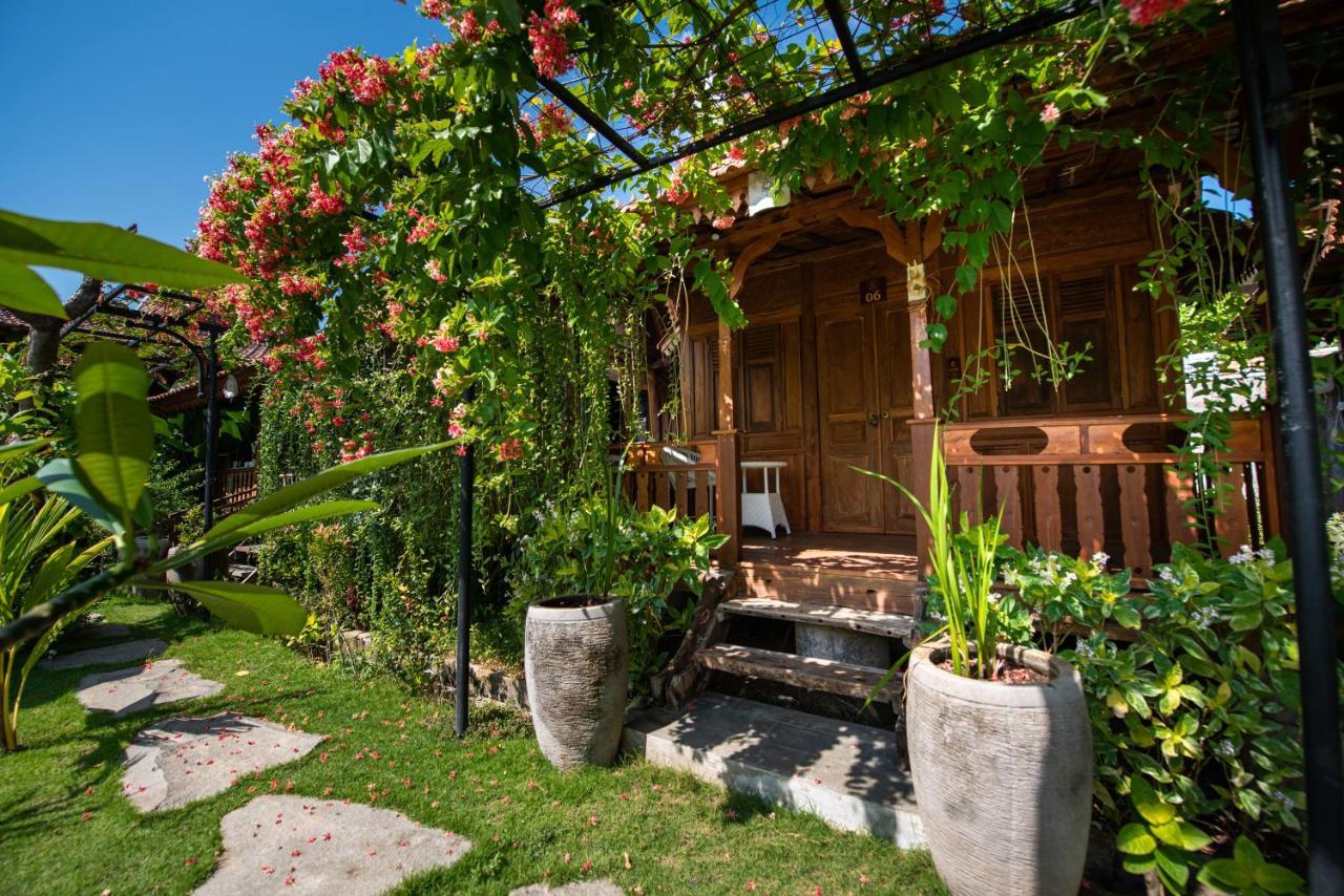 Moson Villa Legian Екстер'єр фото