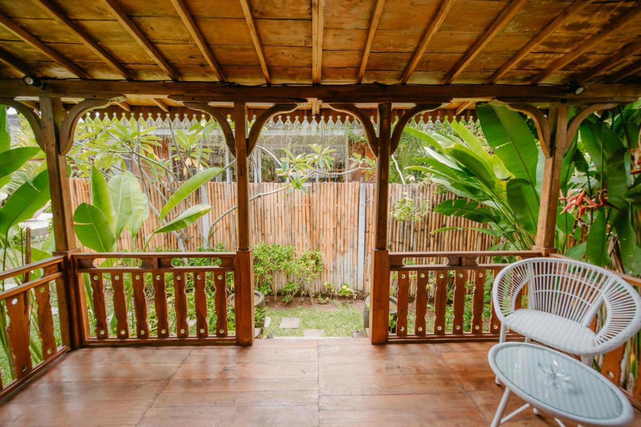 Moson Villa Legian Екстер'єр фото
